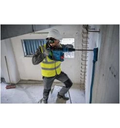 Bosch Akku-Bohrhammer BITURBO Mit SDS Max GBH 18V-40 C, 2 Akku ProCORE18V 5.5Ah 21 Bosch Akku-Bohrhammer BITURBO Mit SDS Max GBH 18V-40 C, 2 Akku ProCORE18V 5.5Ah -Fachgeschäft für Elektrowerkzeuge akku bohrhammer 1342067 czm 1