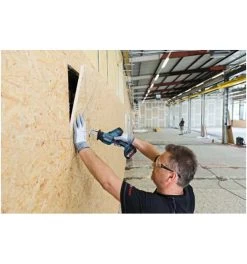 Bosch Akku-Säbelsäge GSA 18 V-LI C, Solo Version, L-BOXX, 3 X Säbelsägeblatt -Fachgeschäft für Elektrowerkzeuge akku saebelsaege 188436 czm 1