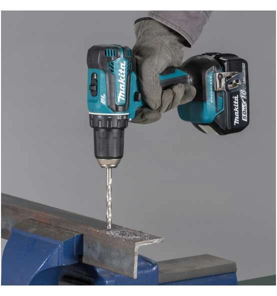 Makita Akku-Bohrschrauber, 18V, 50 Nm, 0-1.900 U/min., Inkl. 2 Akkux BL1830B + Schnellladeger. 5 Makita Akku-Bohrschrauber, 18V, 50 Nm, 0-1.900 U/min., Inkl. 2 Akkux BL1830B + Schnellladeger. – Bild 3
