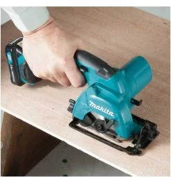 Makita Akku-Handkreissäge 12V Max., 25,5 Mm, 1.500 Min 27 Makita Akku-Handkreissäge 12V Max., 25,5 Mm, 1.500 Min -Fachgeschäft für Elektrowerkzeuge makita akku handkreissaege 1468483 czm