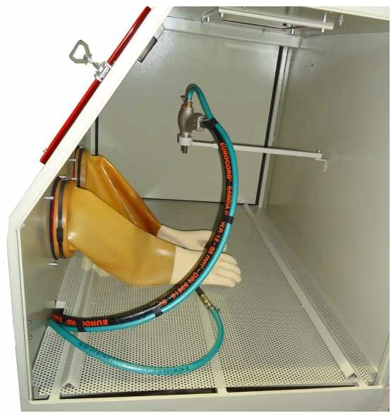 ELMAG Sandstrahlkabine, Modell PAL-1S 4 ELMAG Sandstrahlkabine, Modell PAL-1S – Bild 2